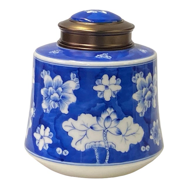 Oriental Handmade Blue White Porcelain Metal Lid Container Urn For Sale