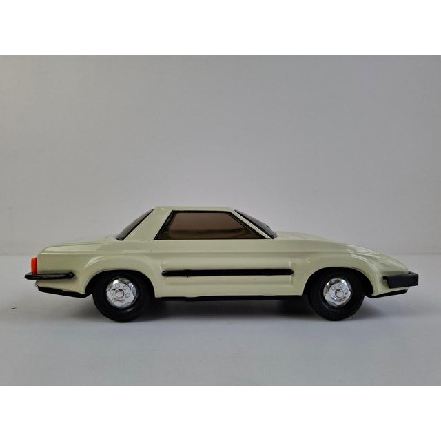 Mid-Century Modern Czechoslovak Norma Toy Car in Tin from Ites Igra, 1970s For Sale - Image 11 of 18