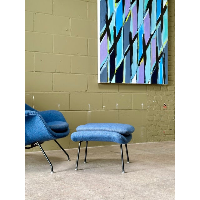 Set of Womb Chair and Ottoman by Eero Saarinen for Knoll International, 1960 For Sale - Image 12 of 18