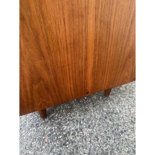1960s George Nakashima for Widdicomb “Origins Model 215” Nightstand For Sale - Image 5 of 14