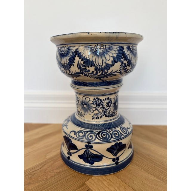 Vintage Hand-Painted Blue & White Ceramic Garden Stool For Sale In Dallas - Image 6 of 9