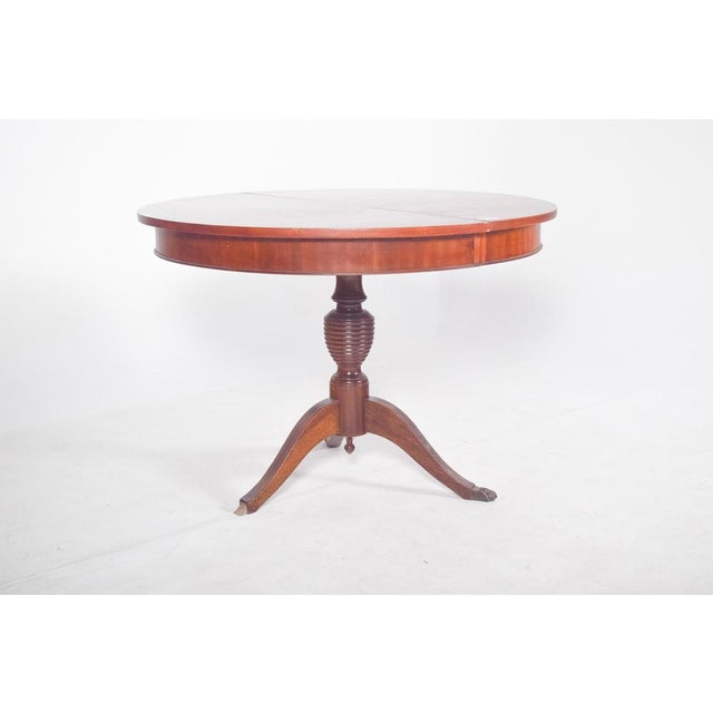 English Round Dining Table, 1930s For Sale - Image 4 of 8