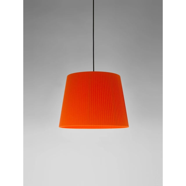 Red sísísí cónicas gt3 pendant lamp by santa & cole dimensions: d 36 x h 27 cm materials: metal, ribbon. Available in...