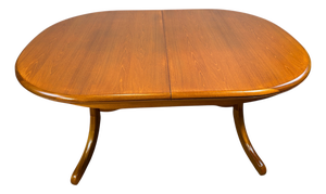 Mid-Century Danish Oval Extending Dining Table in Teak, 1960-1970
