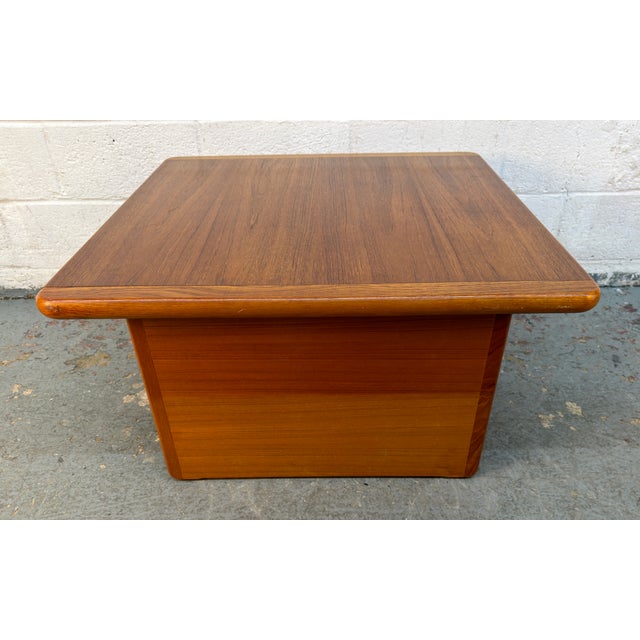Vintage Danish Teak End Tables by Vildbjerg Møbelfabrik For Sale In New York - Image 6 of 14