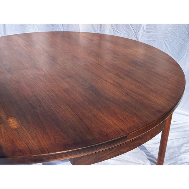 Jens Risom 1970s Jens Risom Mid Century Modern Circular Table With Three Drawers 63" For Sale - Image 4 of 17