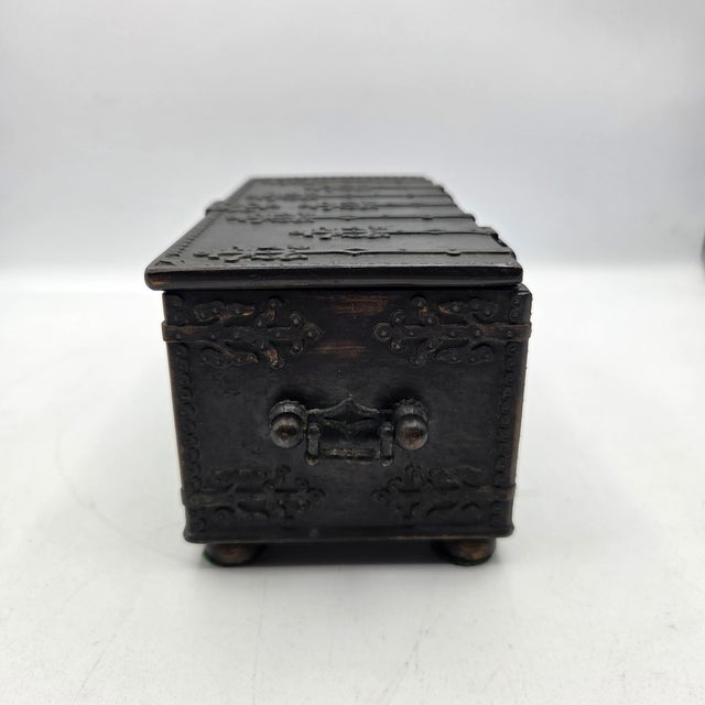 Iron Art Denmark Bronze Jewelry Box King Valdemar Dannebrog Casket c.1940 For Sale In Tampa - Image 6 of 10