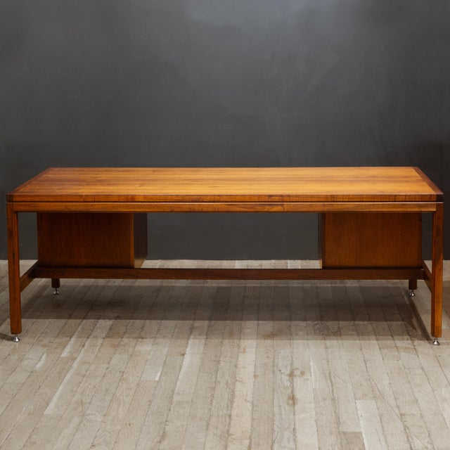 Mid-Century Walnut Executive Desk by Jens Risom for Jen Risom Designs c.1950 For Sale - Image 10 of 13