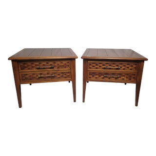 1950s Pair Mid-Century Modern Basket Weave Motif Walnut End Tables For Sale