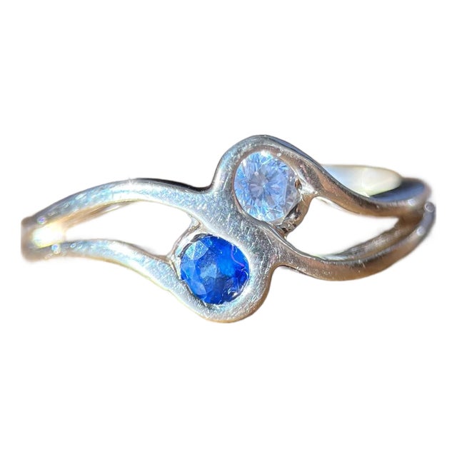 1950s Toi Et Moi Diamond & Sapphire Ring in 14k Yellow Gold - Appraised, Size 4.5 For Sale