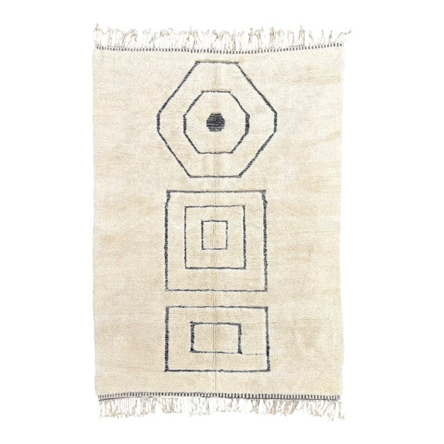Minimal Moroccan Wool Rug With Graphic Line For Sale