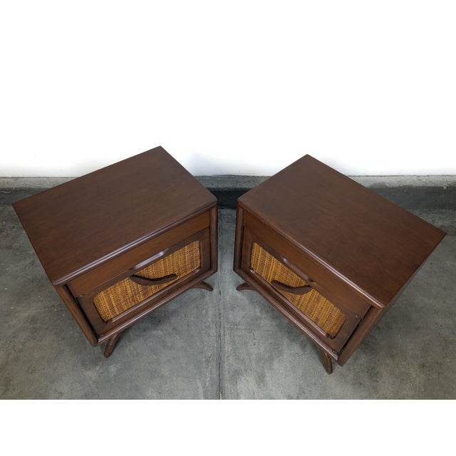 Wood Pair of Sculptural Mid Century Modern Nightstands, C1960s For Sale - Image 7 of 12