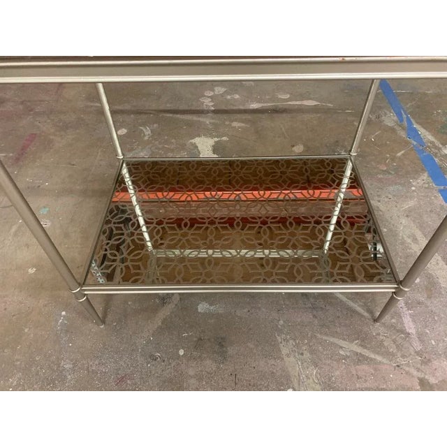 Metal Caracole Modern Clover Leaf Two-Tier Side Table in Silver Glass & Mirror For Sale - Image 7 of 10
