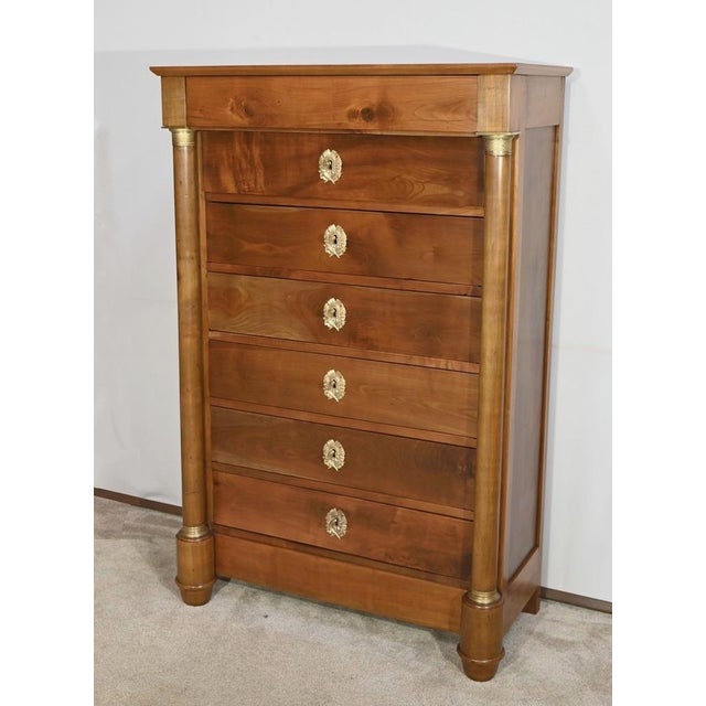 Early 19th Century Empire Chest of Drawers in Cherry Trees For Sale - Image 4 of 18