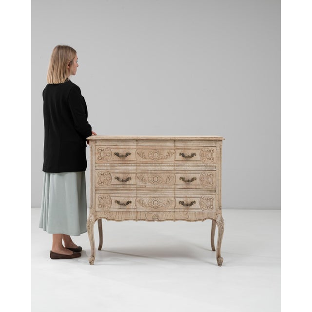 Mid 20th Century French Louis XV Style Oak Chest Of Drawers For Sale - Image 18 of 18