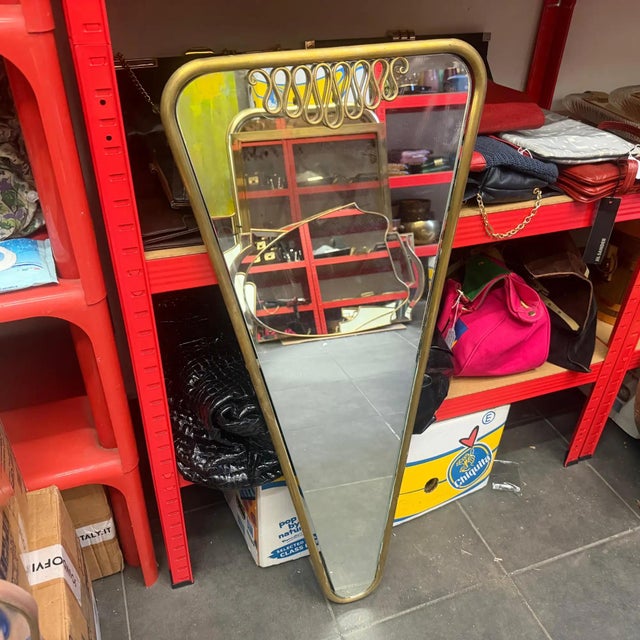 A 1960s Rare Gio Ponti Style Mid-Century Modern Brass Triangular Wall Mirror For Sale - Image 6 of 12
