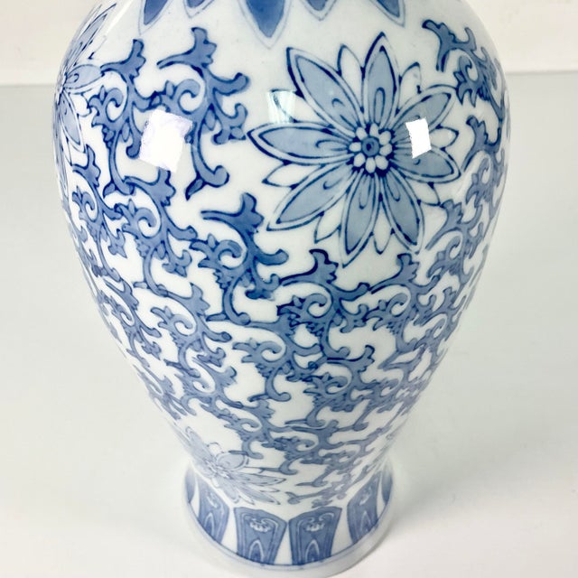 1980s Vintage Chinoiserie Boho Chic Hollywood Regency Light Blue & White Vase For Sale - Image 9 of 11