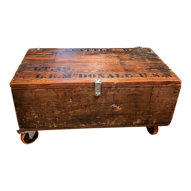 1940s WWII Era U. S. Navy Sailor Footlocker Trunk – L.E. McDonald USN– Original Stencil Military Chest Coffee Table For Sale
