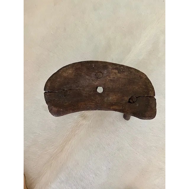 Early 19th Century Antique French Oak Milking Stool For Sale - Image 4 of 5