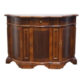 Hekman Furniture Traditional Contemporary 49" Console Table / Sideboard For Sale