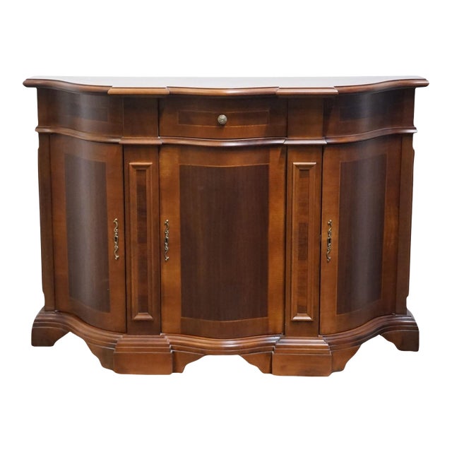 Hekman Furniture Traditional Contemporary 49" Console Table / Sideboard For Sale