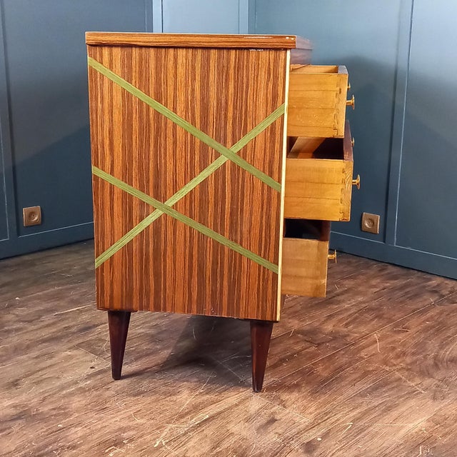 Mid-Century Modern Mid-Century Italian Chest of Drawers in the style of Gio Ponti, 1960s For Sale - Image 3 of 18