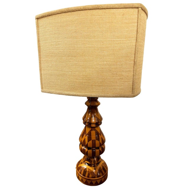 Mid-Century Modern 1960s Mid-Century Modern Hand Turned Segmented Marquetry Inlay Mosaic Table Lamp W/ Shade For Sale - Image 3 of 7