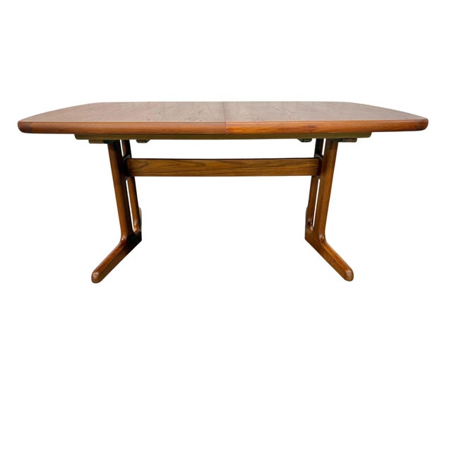 Wood Vintage Danish Modern Teak Dining Table W/2 Leaves - Refinished! For Sale - Image 7 of 12