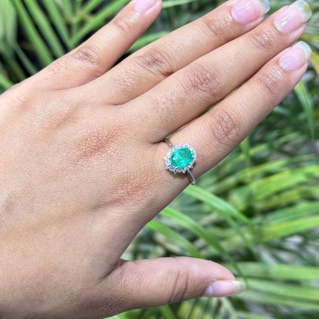 14k Gold Statement Oval Emerald & Diamond Cluster Engagement Ring Size 5 For Sale In New York - Image 6 of 15