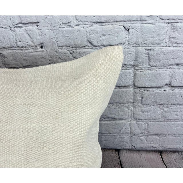 Turkish 20 x 20 Hemp Pillow Turkish Cushion Natural Grayish White Pillow Cushion Cover For Sale - Image 3 of 4