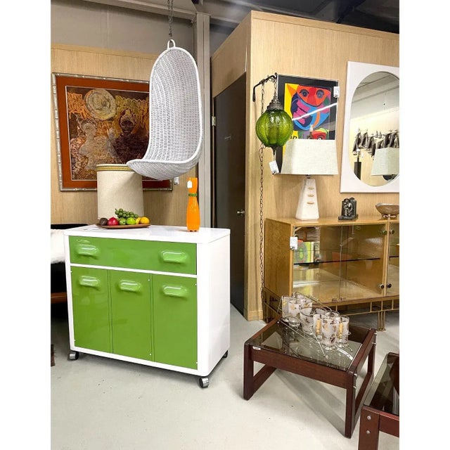 This listing is priced for 1 chair with 50" hanging chain. We have 2 chairs available and they are an exact match. Choose...