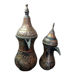 VTG Pair of Hammered Bronze Dallah Pots in Gradient Sizes For Sale