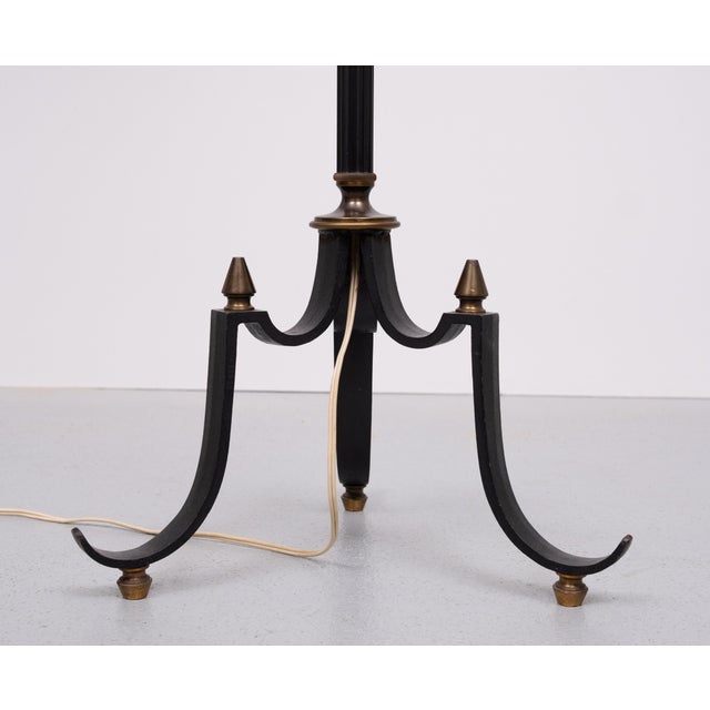 French tripod green and brass Floor lamp with their original color, Beautiful Classic floor lamp . Very nice quality....