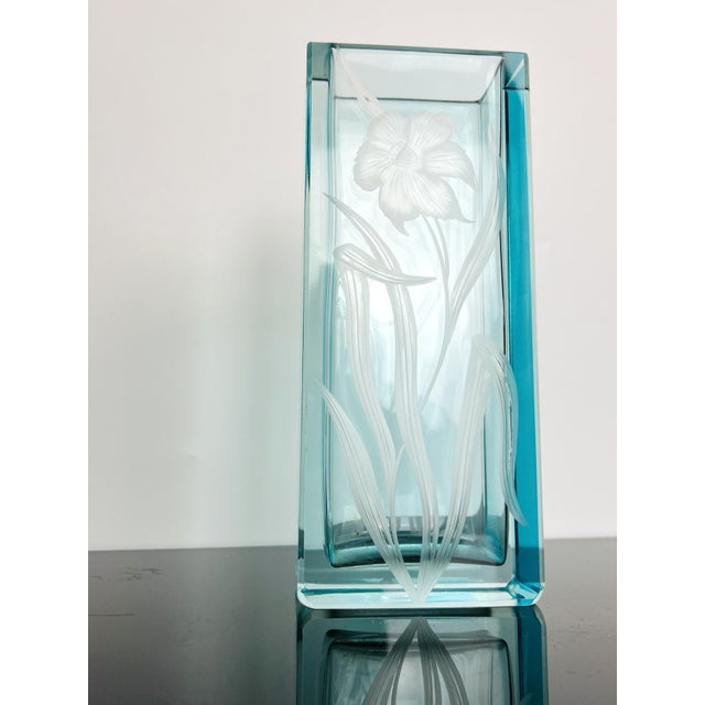 20th Century Art Glass Vase with Hand-Engraved Floral Décor by Moser, Czechoslovakia, 1960s For Sale - Image 6 of 12