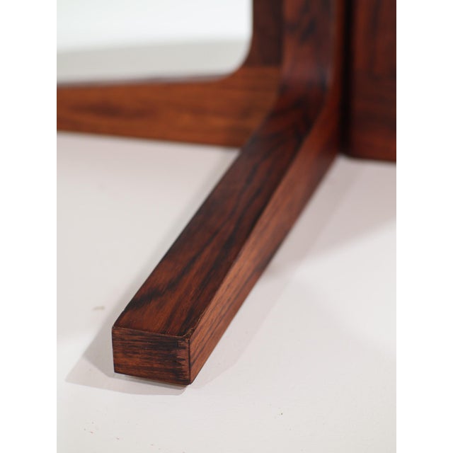 Oval Extendable Dining Table in Kingwood from Dyrlund, Denmark, 1960s For Sale - Image 14 of 17