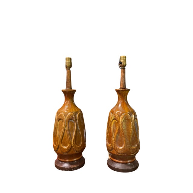 Mid-Century Modern Pair of Mid Century Lamps For Sale - Image 3 of 9