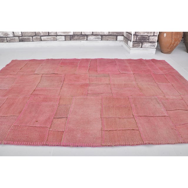 1960s Pink Vintage Hemp Kilim Rug For Sale - Image 5 of 10