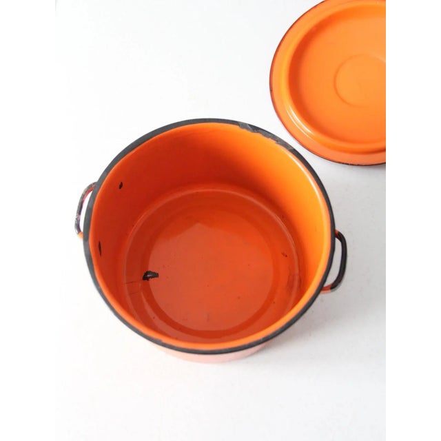 Mid-Century Enamelware Pot For Sale - Image 4 of 9