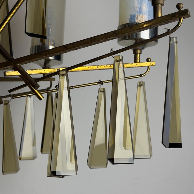 Large Mid-Century Italian Sculptural Chandelier in Brass and Glass, Italy, 1950s For Sale - Image 15 of 18