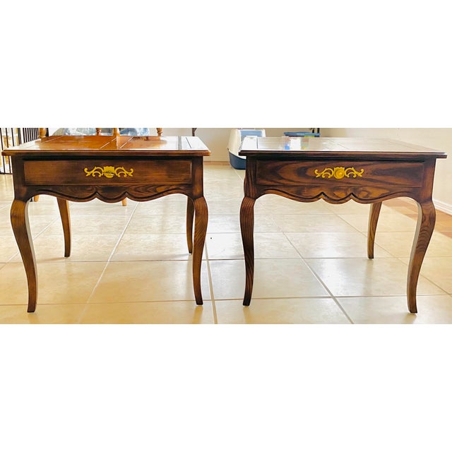 1986 Henredon Country French Walnut Side Tables Model 3201-42, a Pair For Sale - Image 11 of 11
