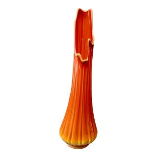 Vintage Le Smith Bittersweet Ribbed Swung Vase - Mid Century Modern - 22.5"h For Sale