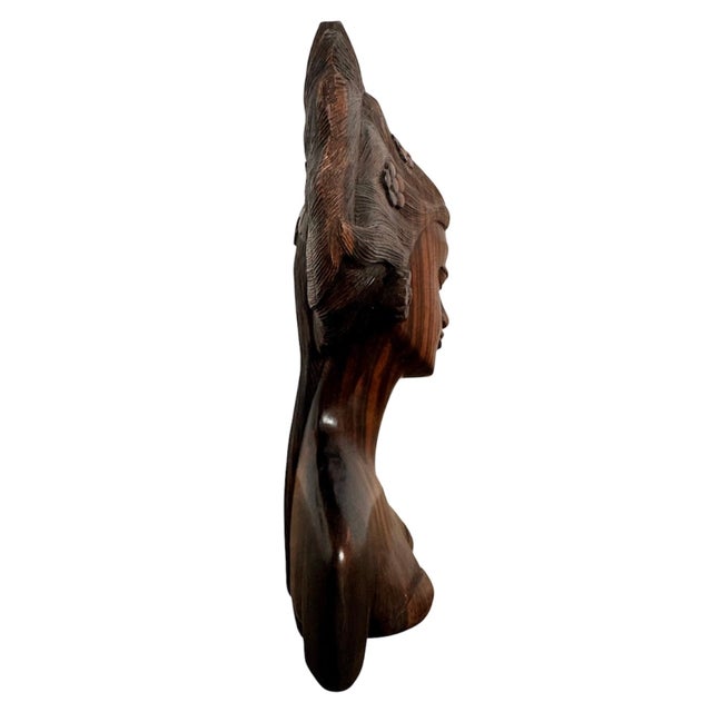 Mid 20th Century Balinese Macassar Ebony Bust For Sale In Austin - Image 6 of 12