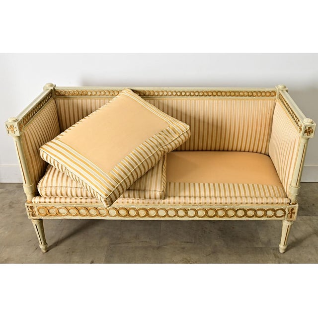Swedish 19th Century Painted and Parcel Gilt Settee For Sale - Image 10 of 13