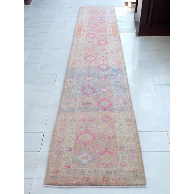 Hollywood Regency 1970s Pink Kurdish Herki Hand-Knotted Distressed Runner Hallway Decor For Sale - Image 3 of 11