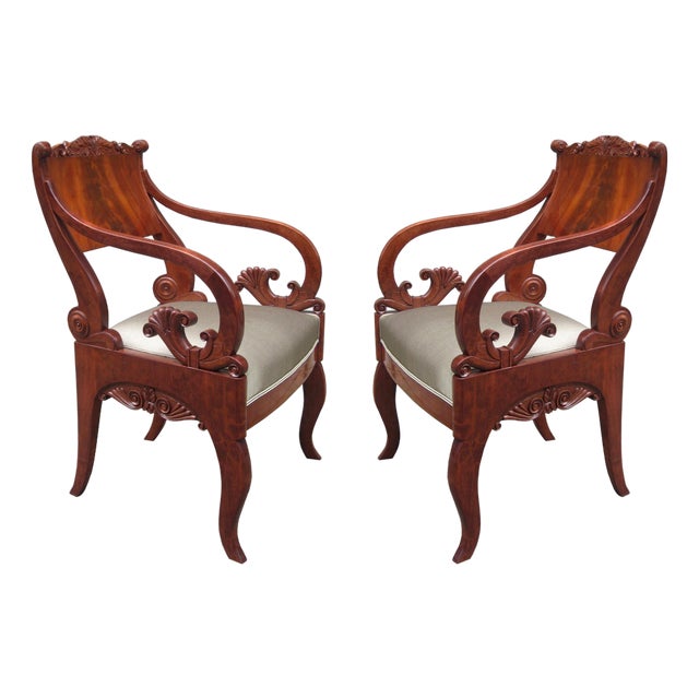 Early 19th Century Pair of Mahogany Empire Armchairs For Sale