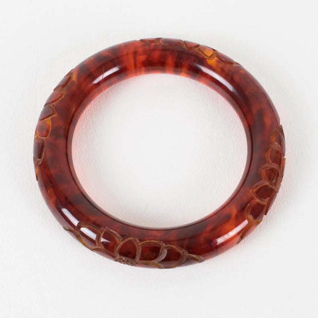 Bakelite Carved Bracelet Bangle in Cloudy Red Tea Amber Color For Sale - Image 4 of 5