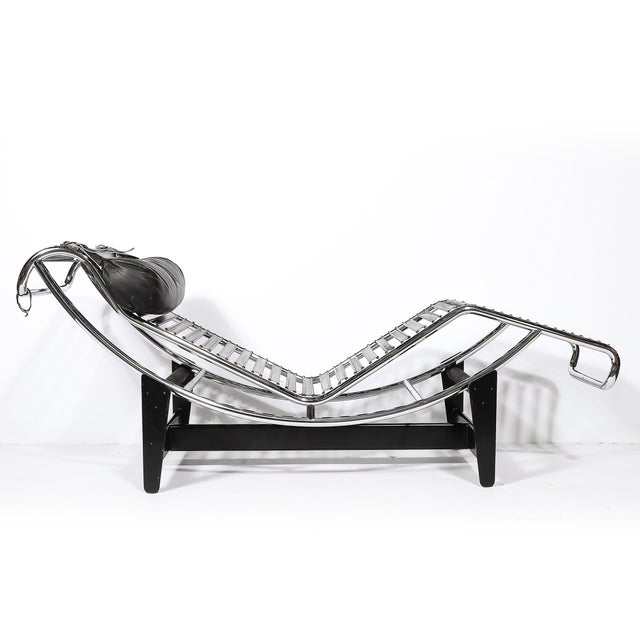 Mid-Century Modernist Chaise Lounge Model Lc/4 5559 by LeCorbusier for Cassina For Sale In New York - Image 6 of 12