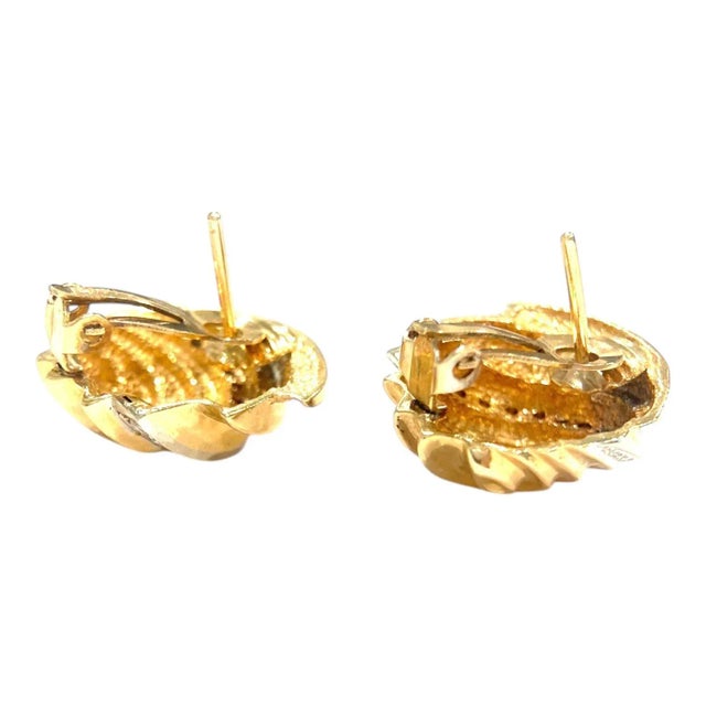 Late 20th Century Vintage 14k Yellow Gold Diamond Sea Shell Earrings, A Pair For Sale - Image 5 of 9