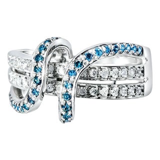 Late 20th Century Size 6.75 14K White Gold Blue White Diamond Swirl Band Ring For Sale