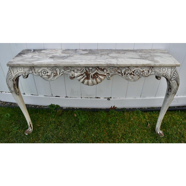 White Carved Walnut Console Table Vintage Venetian White Marble Top Louis XV Style 50s For Sale - Image 8 of 12